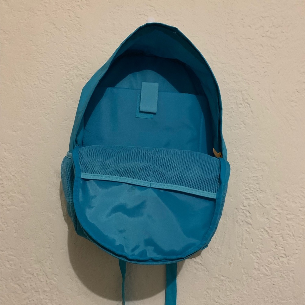 NWT Blue Backpack - Picture 4 of 5
